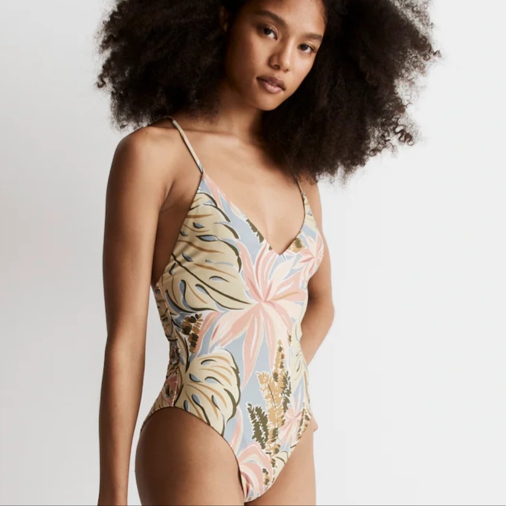 Madewell Floral One-Piece Swimsuit in Pastel Blue, Pink L